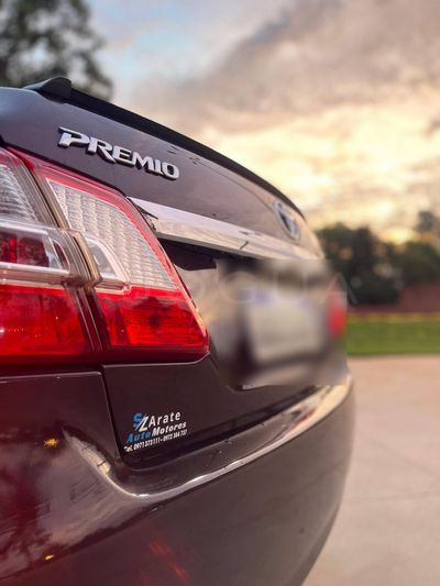 Toyota Premio miniatura 5