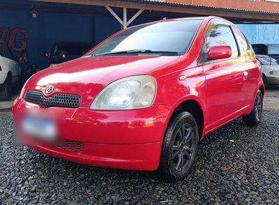Toyota Vitz miniatura 3