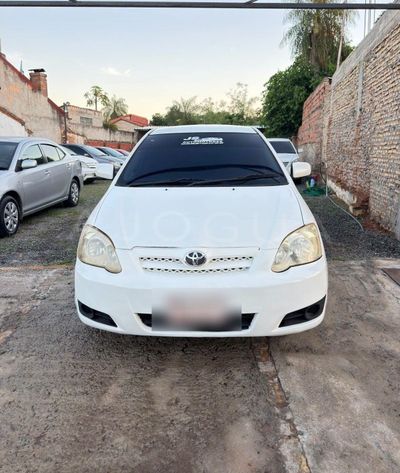 Toyota Allex miniatura 2