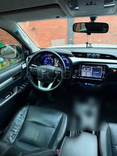 Toyota Hilux miniatura 12