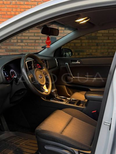 Kia Sportage miniatura 14