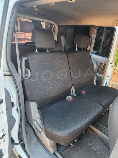 Toyota Sienta miniatura 7