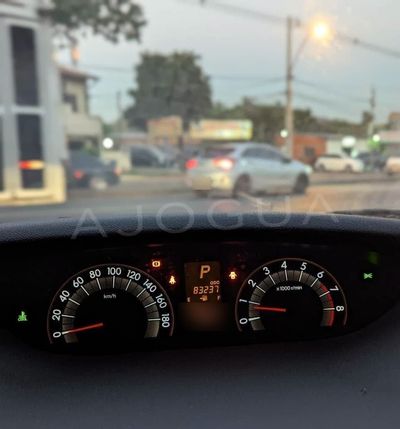 Toyota Ractis miniatura 7