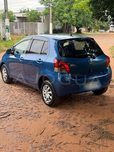 Toyota Vitz miniatura 9