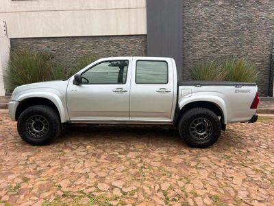 Isuzu D-MAX miniatura 3