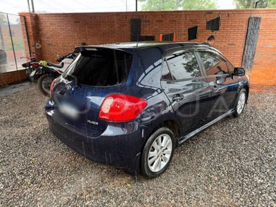Toyota Auris miniatura 4