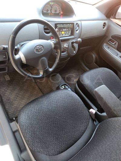 Toyota Sienta miniatura 9