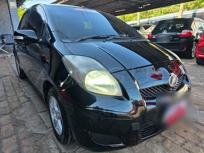 Toyota Vitz thumbnail 1
