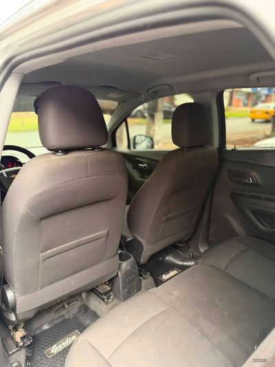 Chevrolet Tracker miniatura 6
