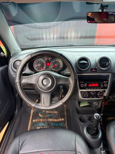Volkswagen Gol miniatura 8