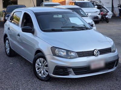 Volkswagen Gol miniatura 2