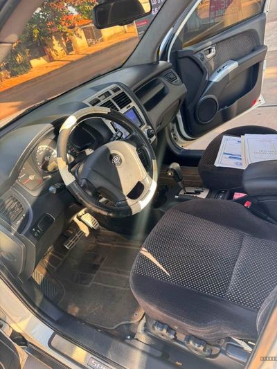 Kia Sportage miniatura 4