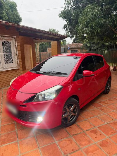 Toyota Vitz miniatura 5