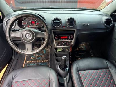 Volkswagen Gol miniatura 6