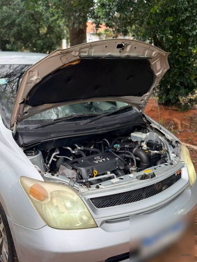Toyota Ist miniatura 4