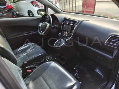 Toyota Ractis miniatura 11