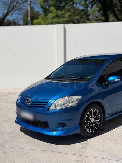 Toyota Auris 2010
