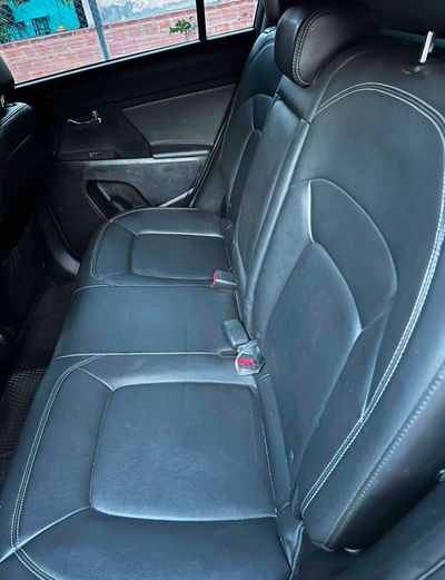 Kia Sportage miniatura 6
