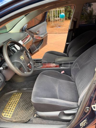 Toyota Allion miniatura 12