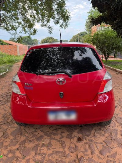 Toyota Vitz miniatura 6