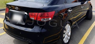 Kia Cerato miniatura 2