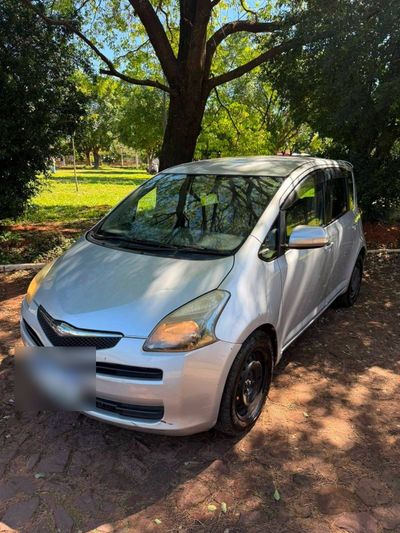 Toyota Ractis 2007