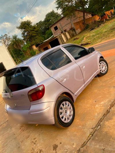 Toyota Vitz miniatura 6