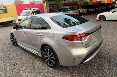 Toyota Corolla miniatura 4