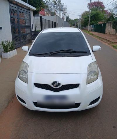 Toyota Vitz 2009