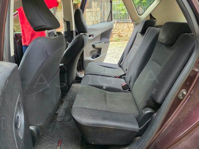 Toyota Ractis miniatura 10