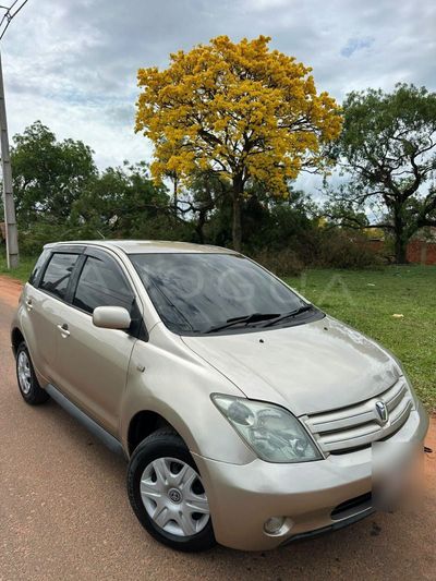 Toyota Ist thumbnail 1