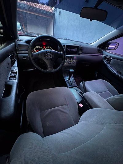Toyota Allex miniatura 10
