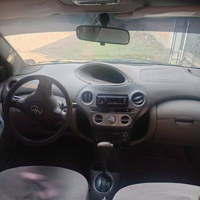 Toyota Platz miniatura 7