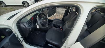 Nissan Sunny miniatura 20