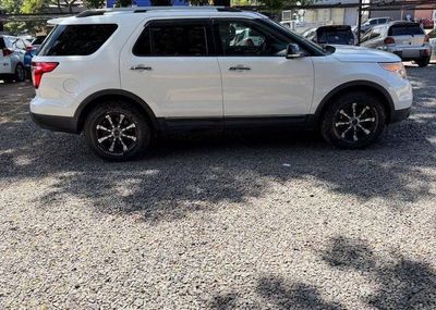 Ford Explorer miniatura 5