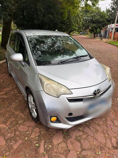 Toyota Ractis miniatura 3