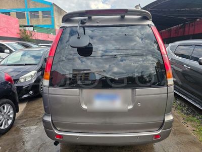 Toyota Noah miniatura 6