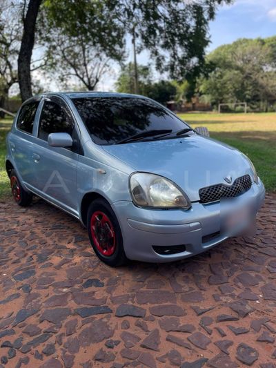 Toyota Vitz miniatura 2