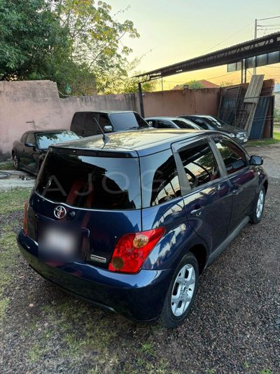 Toyota Ist miniatura 4