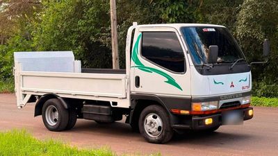 Mitsubishi Canter miniatura 2