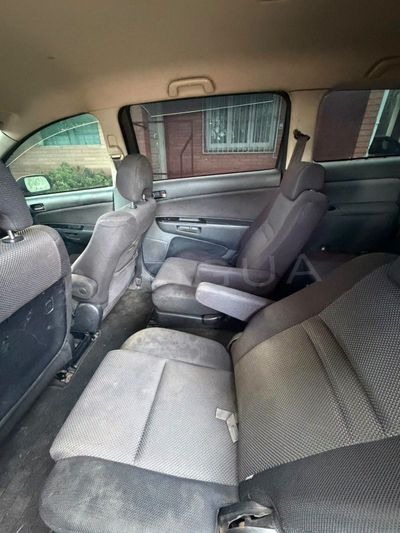 Toyota Wish miniatura 9