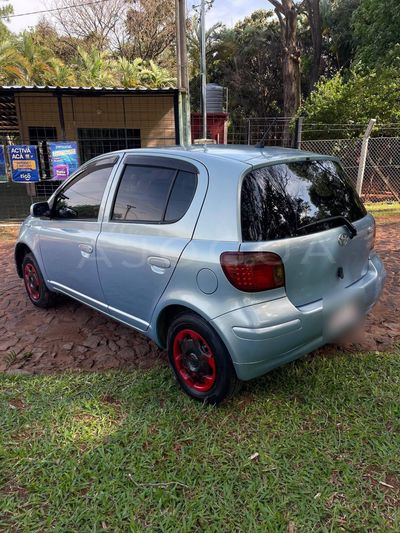 Toyota Vitz miniatura 5