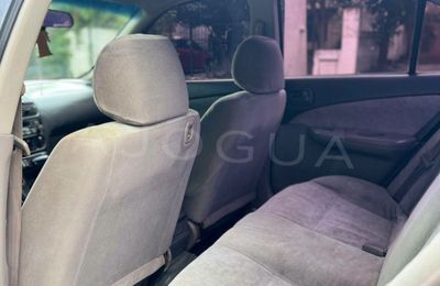 Nissan Sunny miniatura 7