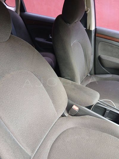 Nissan Sylphy miniatura 5