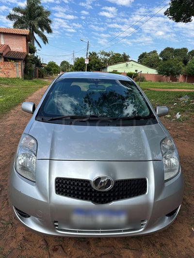 Toyota Vitz miniatura 9