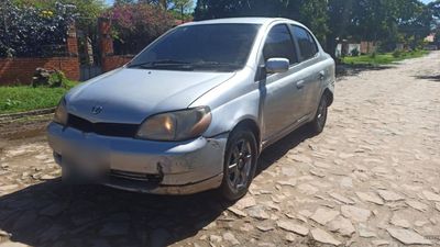 Toyota Platz thumbnail 1