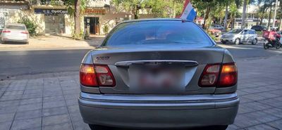 Nissan Sylphy miniatura 4