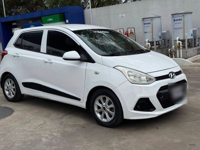 Hyundai Grand i10 miniatura 9