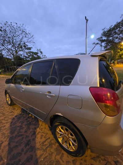 Toyota Corolla Spacio miniatura 8