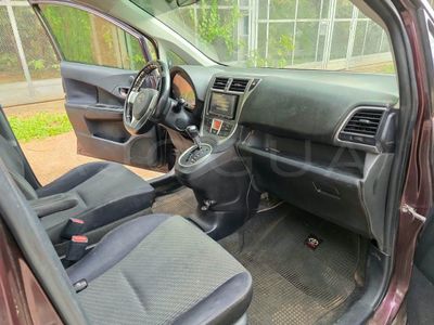 Toyota Ractis miniatura 14